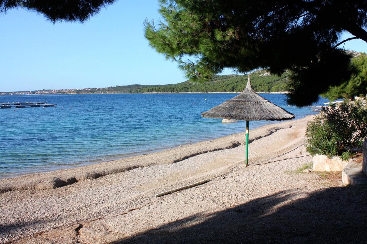 Apartments By The Sea Drage, Biograd - 19189 باكوشتاني المظهر الخارجي الصورة