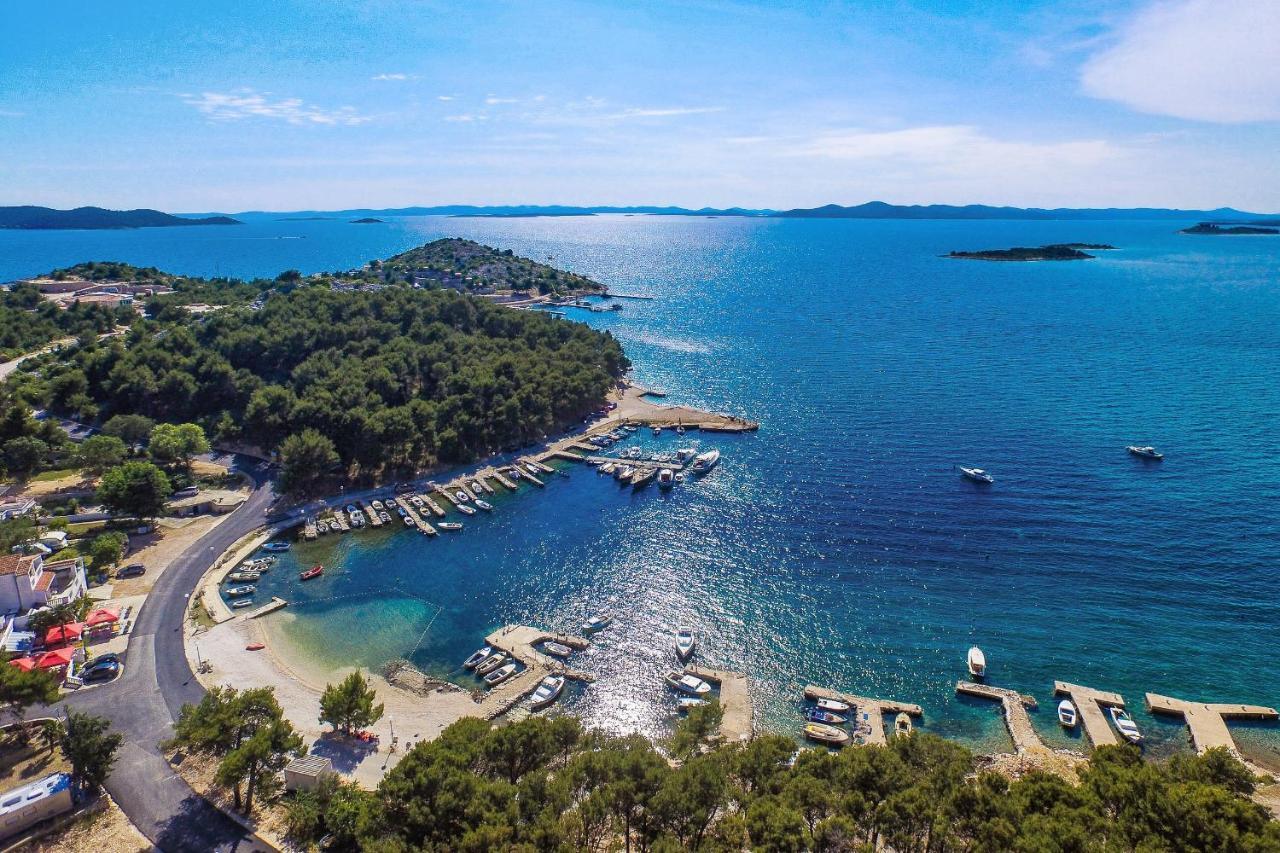 Apartments By The Sea Drage, Biograd - 19189 باكوشتاني المظهر الخارجي الصورة